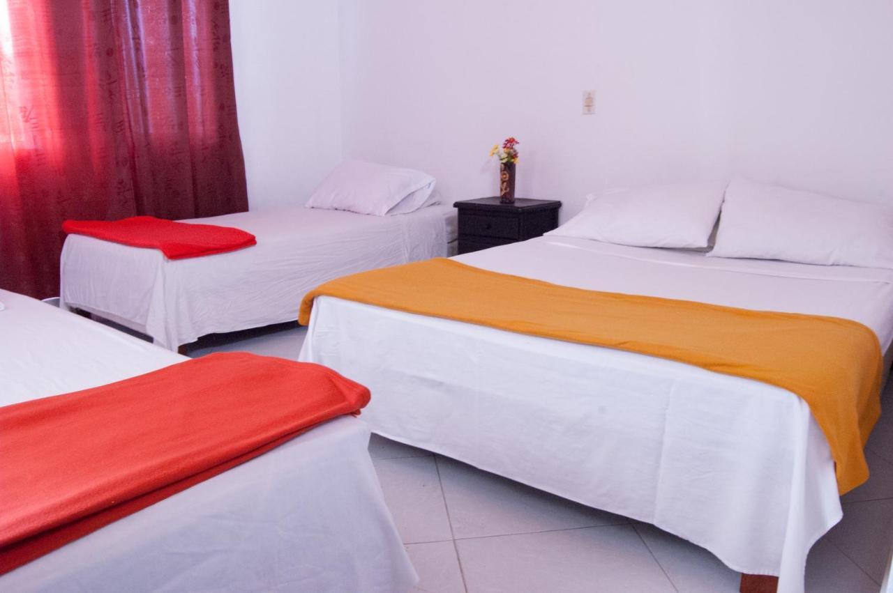 Hotel Recuerdos Del Estadio Medellín Exteriör bild